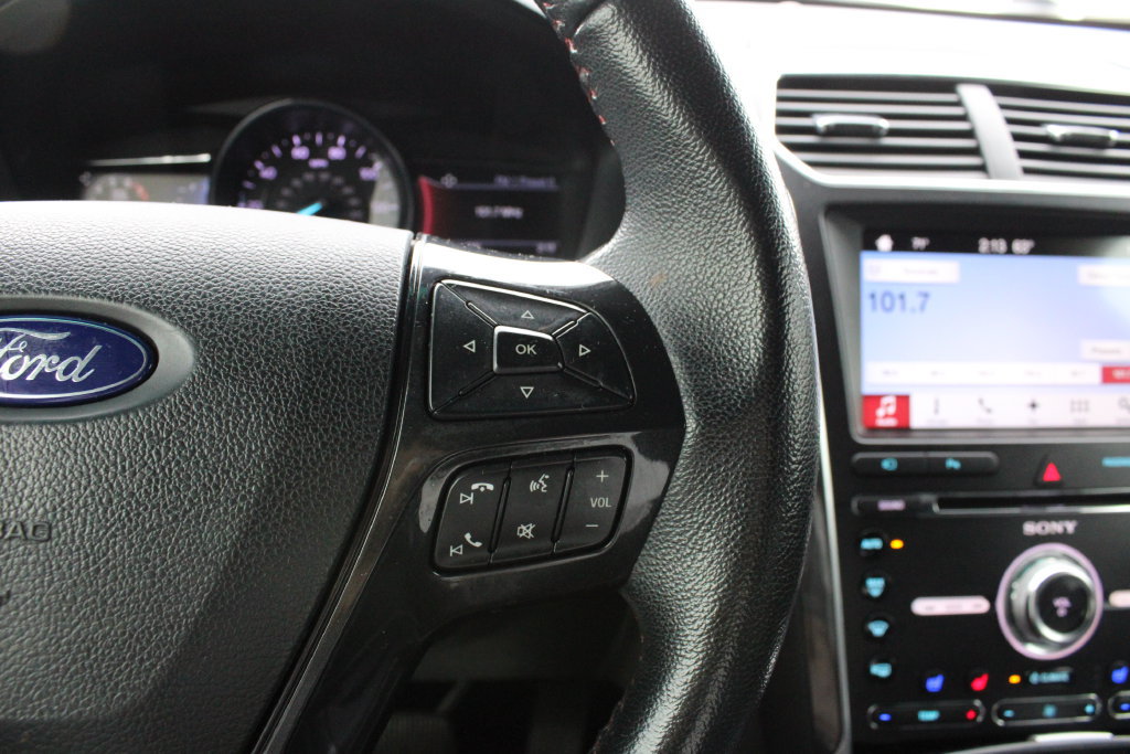 Used 2017 Ford Explorer Sport w/ Equipment Group 401A AWD/4WD image 13