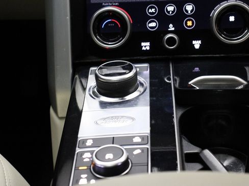 Used 2018 Land Rover Range Rover image 61