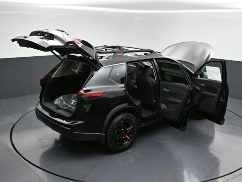 New 2026 Nissan Rogue SV w/ Rock Creek Premium Package image 32