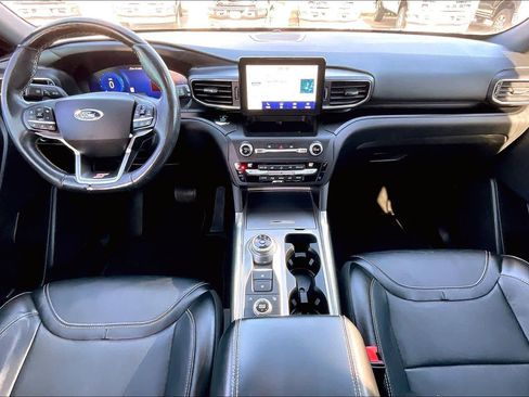 Used 2020 Ford Explorer ST image 14