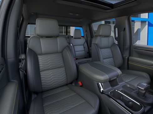 New 2026 Chevrolet Silverado 1500 ZR2 image 16