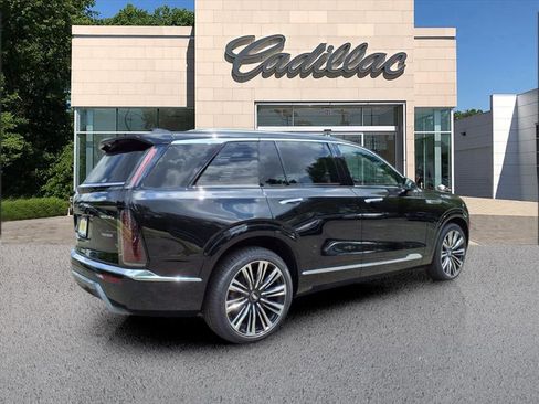 New 2026 Cadillac Vistiq Premium Luxury w/ LPO, Floor Liner Package image 5