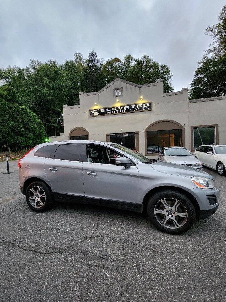 Used 2012 Volvo XC60 T6 AWD/4WD image 8