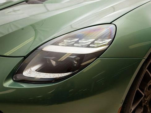 Used 2025 Aston Martin Vanquish image 20