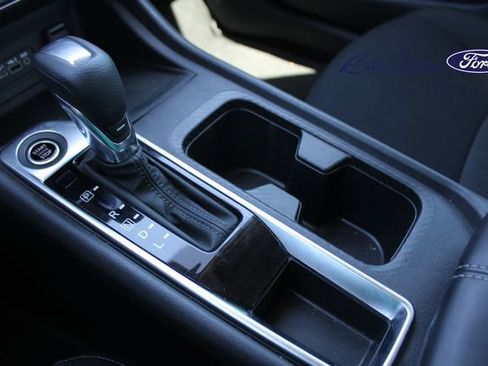 Used 2024 Nissan Sentra SV image 15