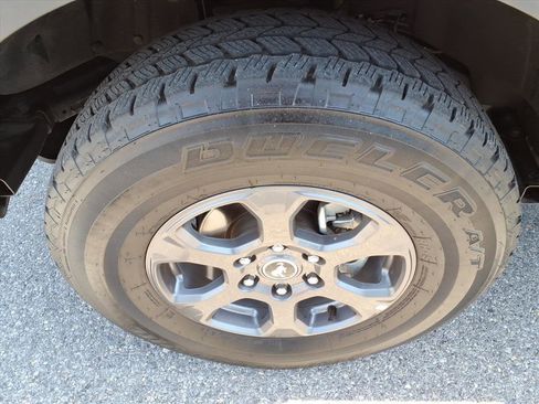 Used 2025 Ford Bronco Big Bend image 10