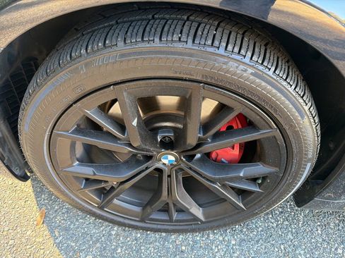 Used 2023 BMW 530i xDrive w/ M Sport Package image 18