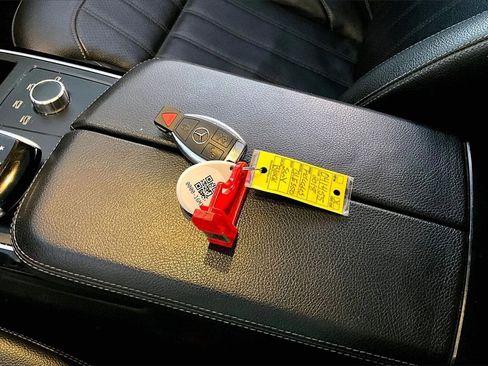 Used 2018 Mercedes-Benz GLE 350 w/ Premium 1 Package image 34