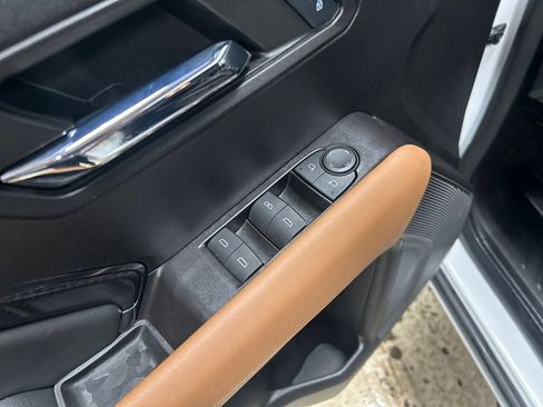 Certified 2024 GMC Canyon AT4 image 15