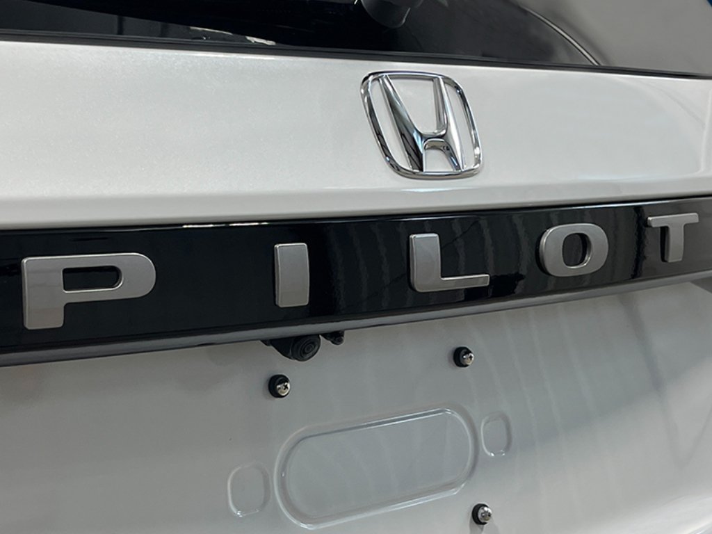 New 2026 Honda Pilot Elite image 10