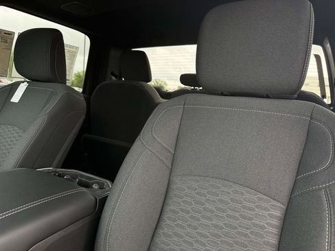 New 2026 RAM 2500 Lone Star AWD/4WD image 25