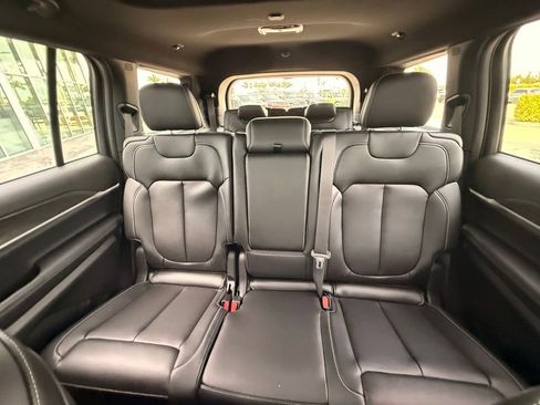 New 2026 Jeep Grand Cherokee L Limited AWD/4WD image 24