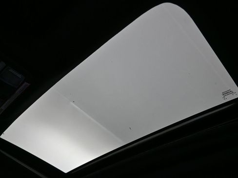 Used 2023 Toyota Tacoma Limited image 22