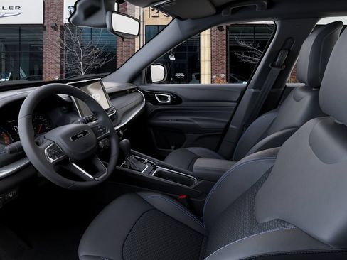 New 2026 Jeep Compass Latitude AWD/4WD image 22