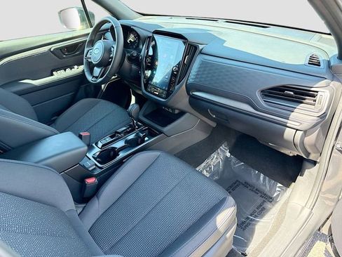 Used 2026 Subaru Forester Premium AWD/4WD image 12