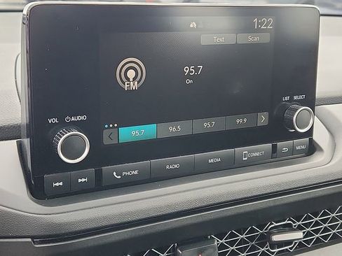 Used 2023 Honda Accord EX image 17