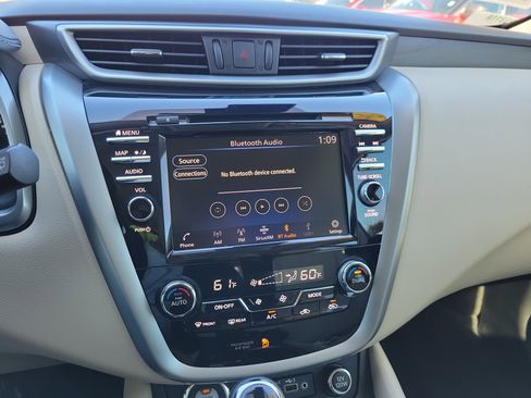 Used 2021 Nissan Murano Platinum w/ Cargo Package image 23