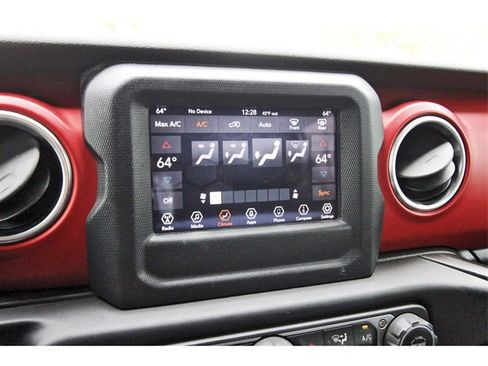 Used 2020 Jeep Wrangler Unlimited Rubicon w/ LED Lighting Group image 23