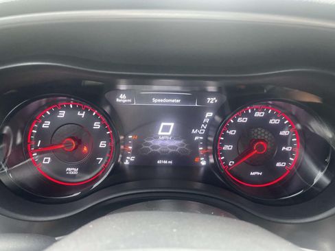 Used 2022 Dodge Charger R/T w/ Performance Handling Group RWD image 19