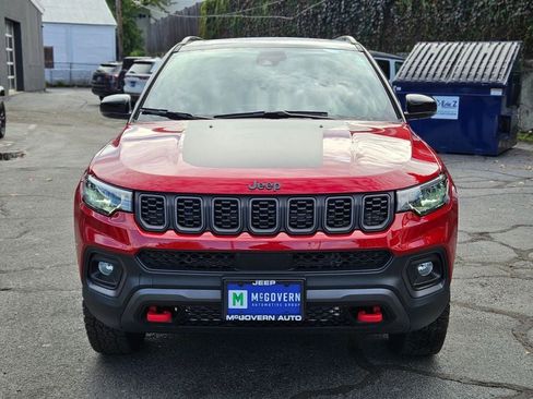 New 2026 Jeep Compass Trailhawk w/ Sun, Sound & Navigation Group image 8