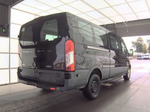 Used 2016 Ford Transit 350 XLT RWD image 5
