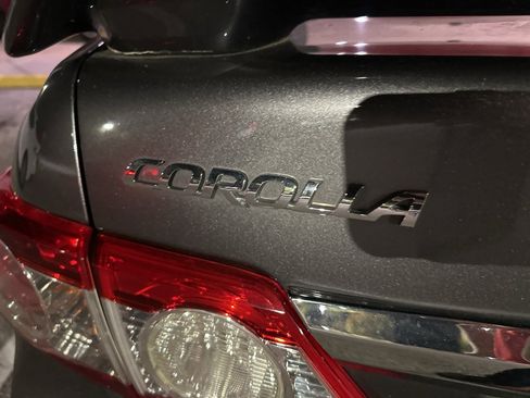 Used 2013 Toyota Corolla S w/ Premium Pkg image 15