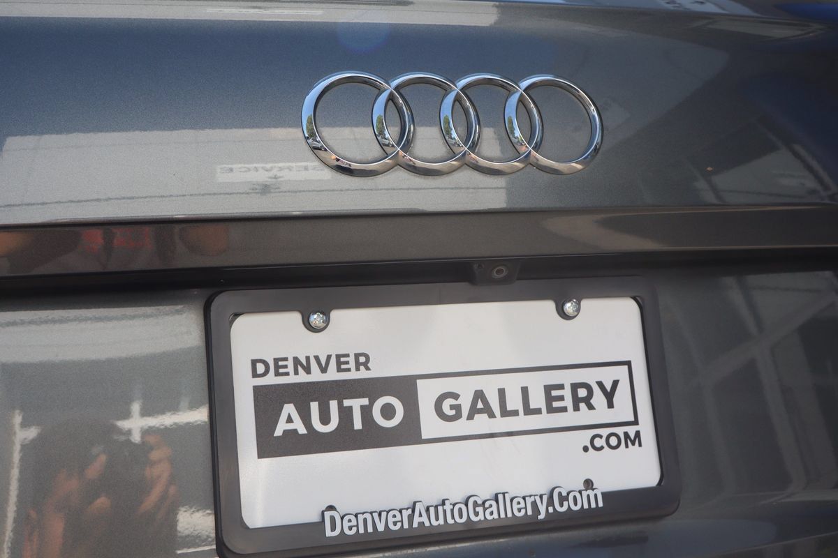 Used 2018 Audi SQ5 Premium Plus w/ S Sport Package AWD/4WD image 30