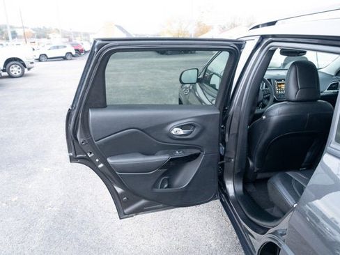 Certified 2023 Jeep Cherokee Altitude Lux w/ Lux Elite Package image 11