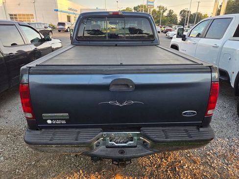 Used 2006 Ford F250 XLT AWD/4WD image 8