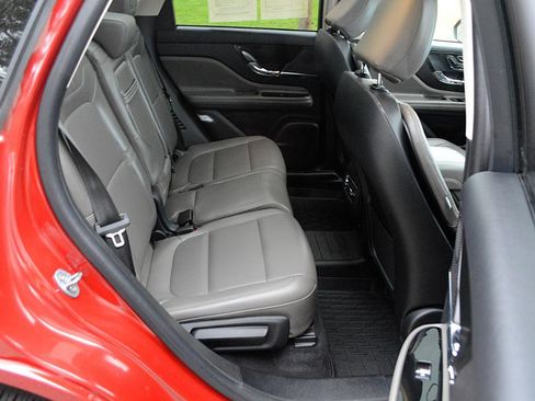 Used 2023 Lincoln Corsair AWD w/ Equipment Group 101A image 17