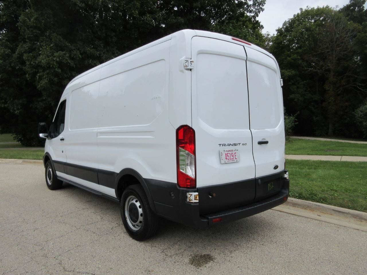 Used 2016 Ford Transit 150 148 Medium Roof RWD image 22
