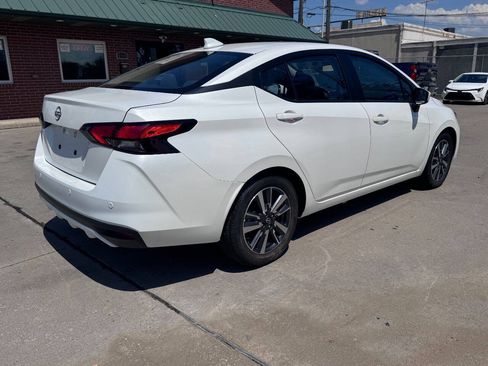Used 2023 Nissan Versa SV FWD image 6