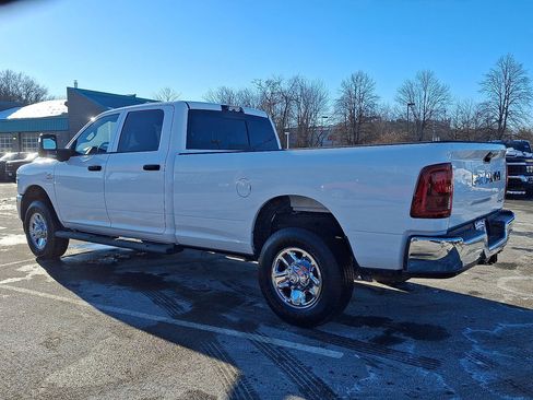 Used 2025 RAM 2500 Tradesman image 21