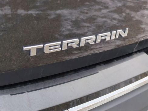 Used 2018 GMC Terrain SLT w/ Preferred Package image 13