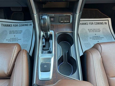 Used 2019 Subaru Ascent Touring image 24