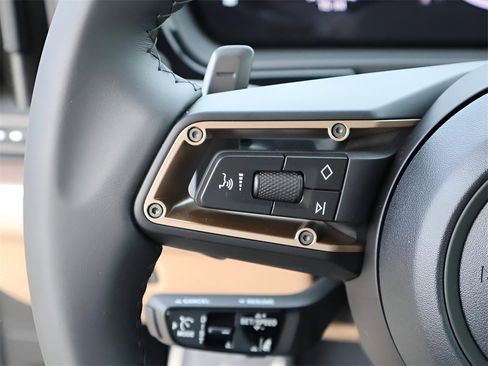 New 2026 Porsche Cayenne Coupe image 29