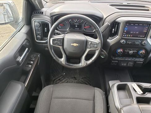 Used 2020 Chevrolet Silverado 1500 LT w/ All-Star Edition image 17