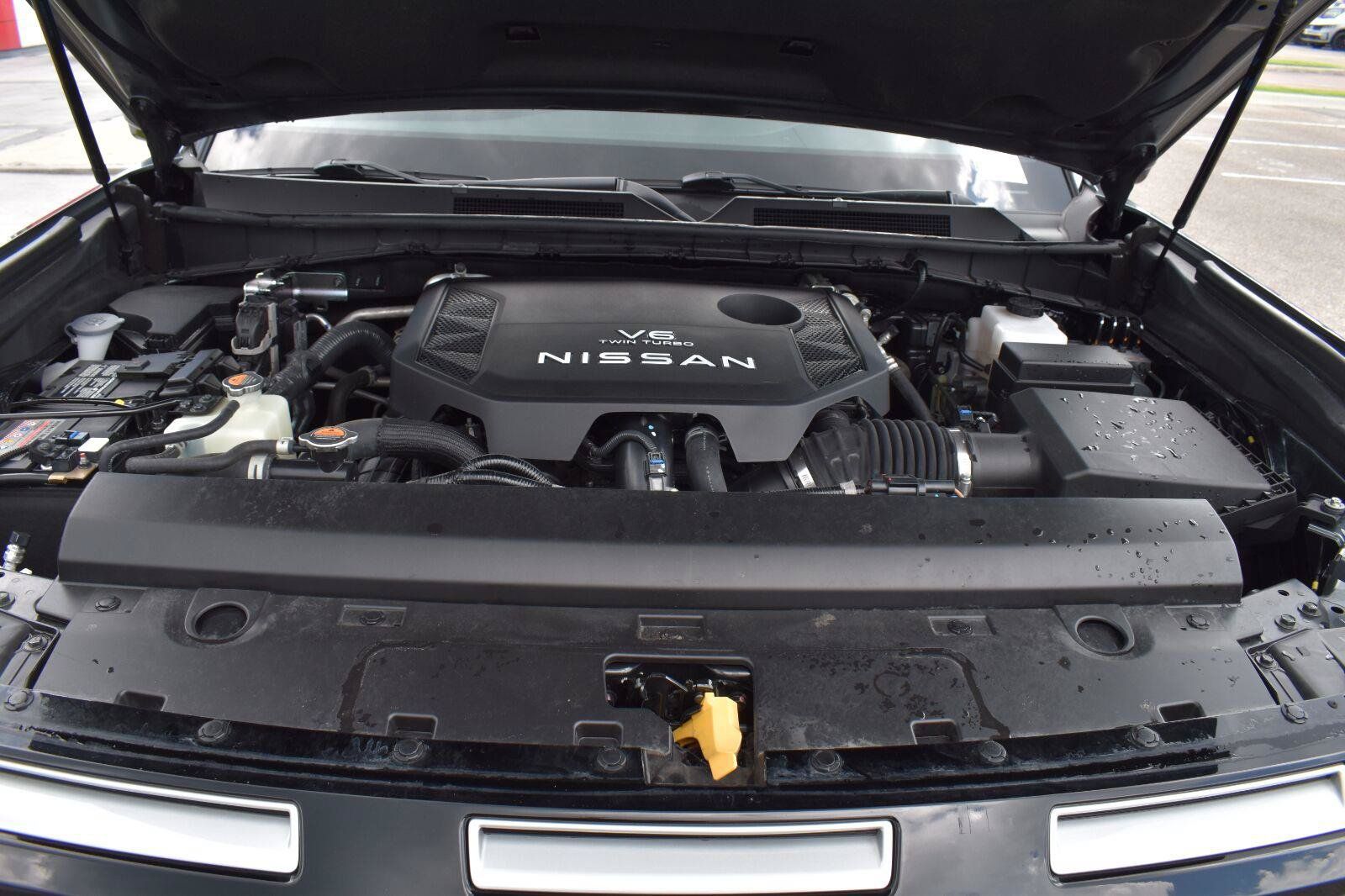 Certified 2025 Nissan Armada PRO-4X AWD/4WD image 24
