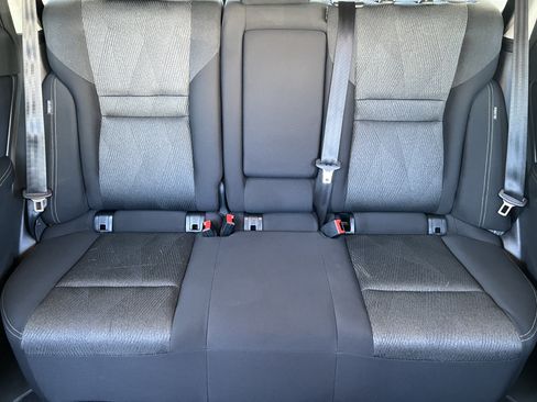 Used 2025 Nissan Rogue SV AWD/4WD image 13