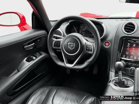 Used 2017 Dodge Viper GTS RWD image 14