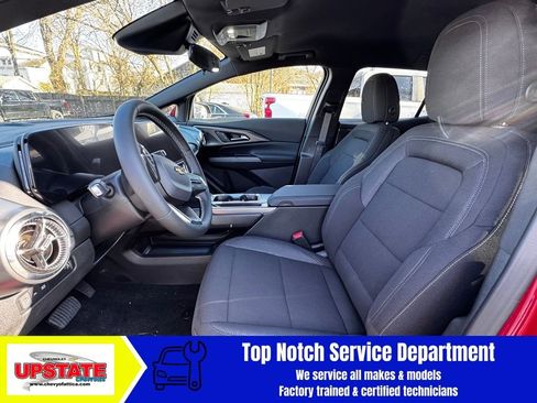 New 2026 Chevrolet Equinox EV LT w/ Comfort Package image 11