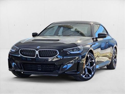 Used 2025 BMW 230i 230i w/ M Sport Package image 1