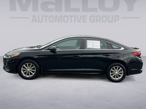 Used 2019 Hyundai Sonata SE FWD image 2