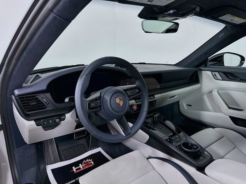 Used 2026 Porsche 911 Carrera GTS RWD image 10