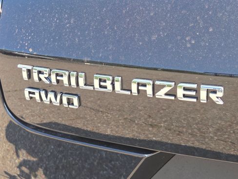 New 2026 Chevrolet TrailBlazer LT AWD/4WD image 4