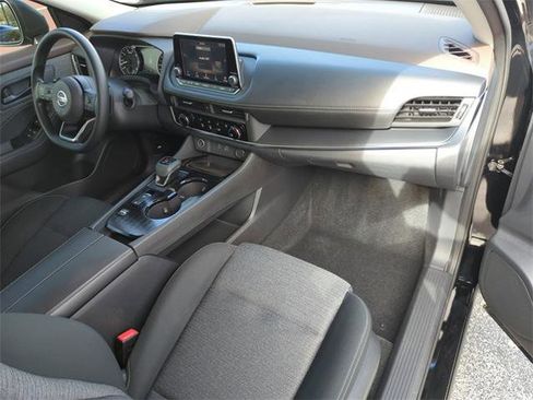 Certified 2021 Nissan Rogue S image 15