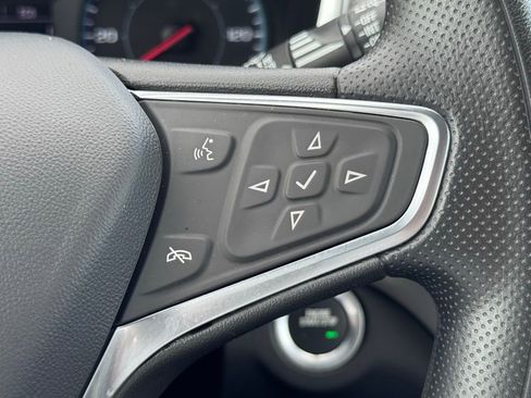 Used 2024 Chevrolet Equinox LS image 10