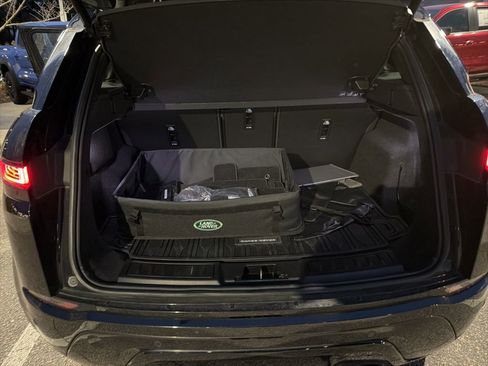 Used 2022 Land Rover Range Rover Evoque SE image 11