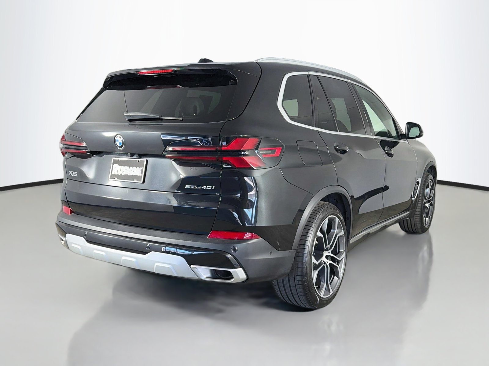 Certified 2025 BMW X5 sDrive40i w/ Parking Assistance Package RWD image 7