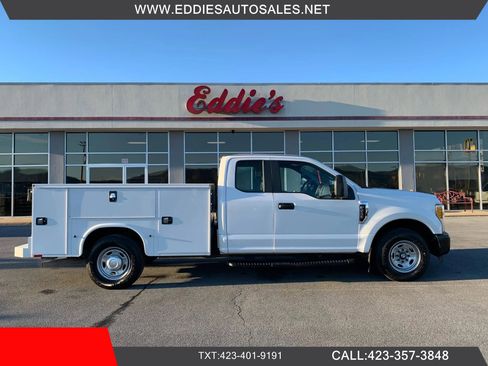 Used 2017 Ford F250 XL image 1